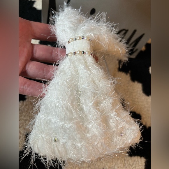 Neiman Marcus Bow Headband - Picture 2 of 8